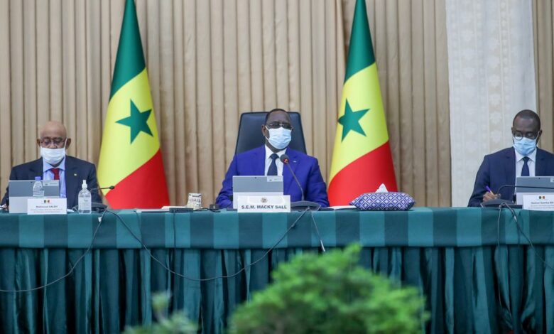 Le Président Macky SALL en conseil des Ministres